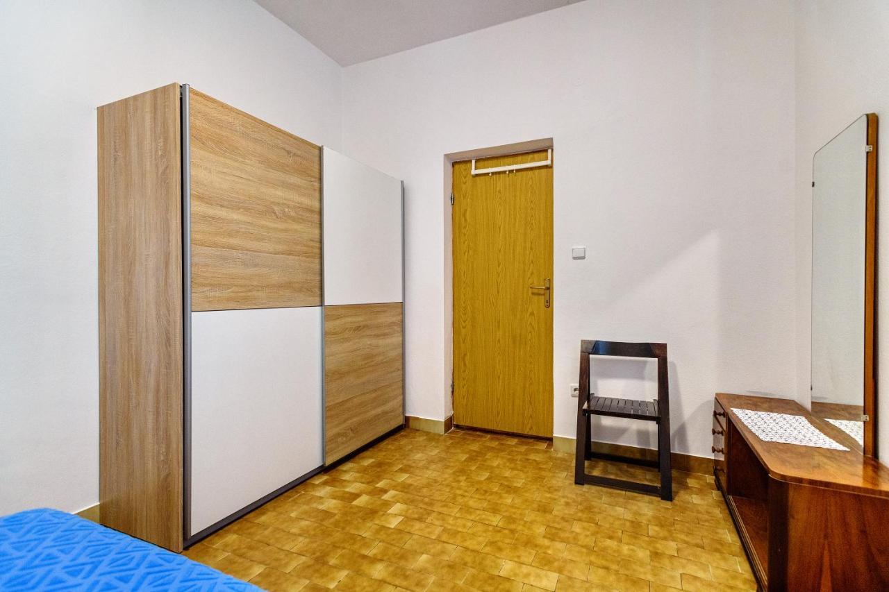 Apartmant Prosika Pag Town Exterior foto